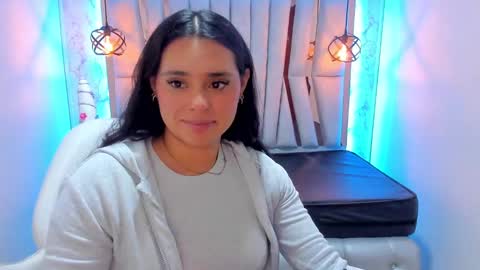 lorem_adams online show from February 15, 2025, 11:17 am