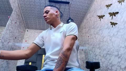 lorena_watson online show from February 18, 2026, 3:35 am