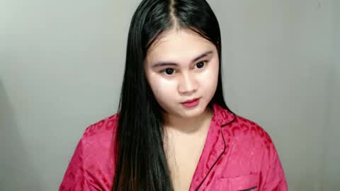 LOREN online show from January 2, 2025, 2:35 pm
