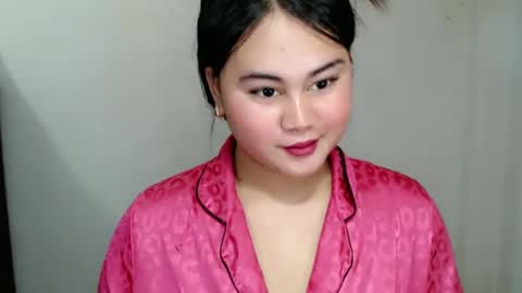 LOREN online show from March 8, 2025, 7:49 am