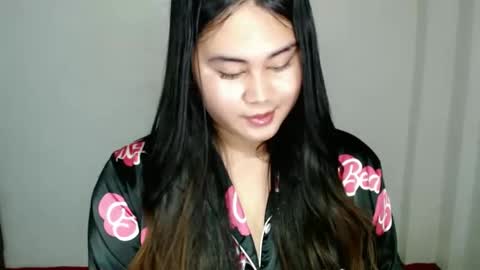 LOREN online show from March 11, 2025, 5:02 pm