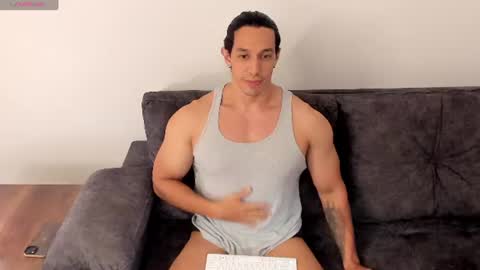 Snapshot of lorenzo_ferrec chatting on July 23, 2026, 11:35 pm Lorenzo F online show from July 23, 2026, 11:35 pm