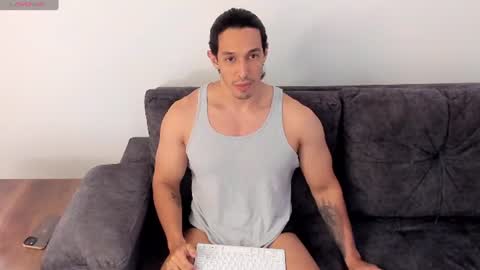Snapshot of lorenzo_ferrec chatting on July 26, 2026, 10:49 pm Lorenzo F online show from July 26, 2026, 10:49 pm