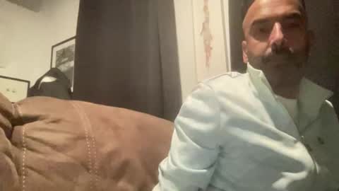 loreshifi online show from January 17, 2026, 8:52 am