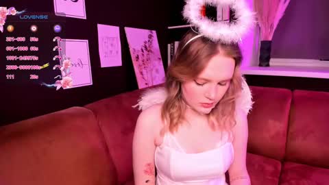 Snapshot of lorettacarnley chatting on February 12, 2025, 7:56 pm Alice online show from February 12, 2025, 7:56 pm