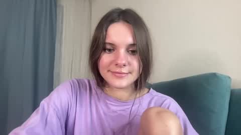 Chloe for Fan BlackHole online show from September 13, 2025, 7:13 pm