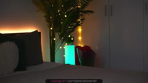 Snapshot of lorettelorenaa chatting on October 21, 2025, 4:57 am LoretteLorena online show from October 21, 2025, 4:57 am