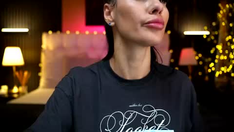 Snapshot of lorettelorenaa chatting on July 26, 2026, 4:31 am LoretteLorena online show from July 26, 2026, 4:31 am
