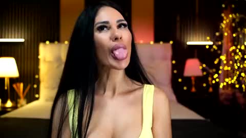 Snapshot of lorettelorenaa chatting on July 29, 2026, 4:21 am LoretteLorena online show from July 29, 2026, 4:21 am