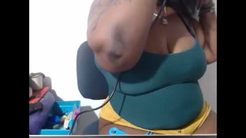 loretybighot online show from January 17, 2025, 12:21 pm