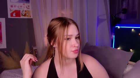 Lori online show from March 6, 2025, 10:47 pm