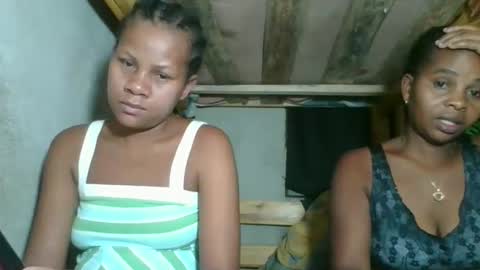 Snapshot of lorienne98 chatting on May 26, 2026, 2:13 pm lorienne98 online show from May 26, 2026, 2:13 pm