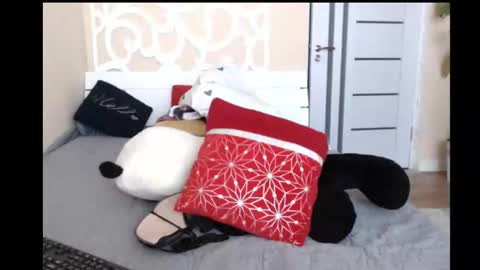 LorraGrey online show from January 5, 2025, 12:53 pm