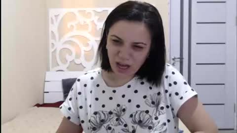 LorraGrey online show from March 11, 2025, 4:32 am