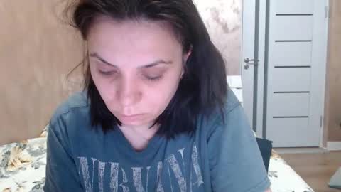 LorraGrey online show from April 7, 2026, 3:29 am