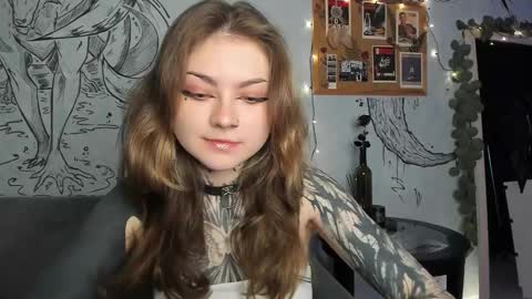 lostallice online show from October 5, 2025, 4:44 am