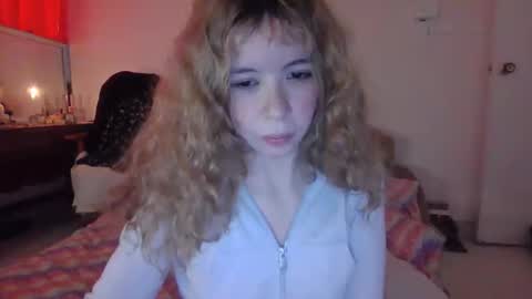 nefisa nef online show from December 20, 2025, 8:27 pm