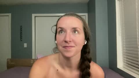 Snapshot of lothlori chatting on May 16, 2026, 1:02 am lothlori online show from May 16, 2026, 1:02 am