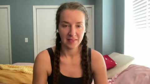 Snapshot of lothlori chatting on July 5, 2026, 1:40 pm lothlori online show from July 5, 2026, 1:40 pm
