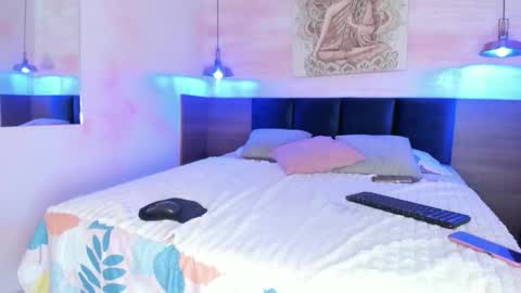 Lotti online show from November 28, 2025, 3:36 pm