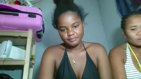 Snapshot of louane98 chatting on February 24, 2026, 8:01 am louane98 online show from February 24, 2026, 8:01 am