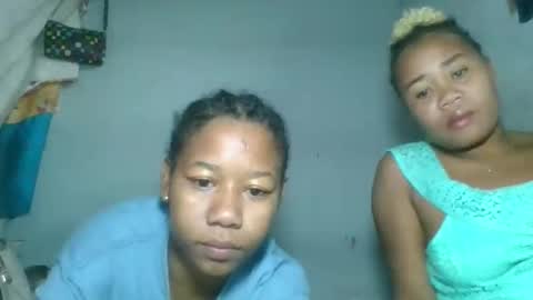 Snapshot of louane98 chatting on March 20, 2026, 8:52 am louane98 online show from March 20, 2026, 8:52 am