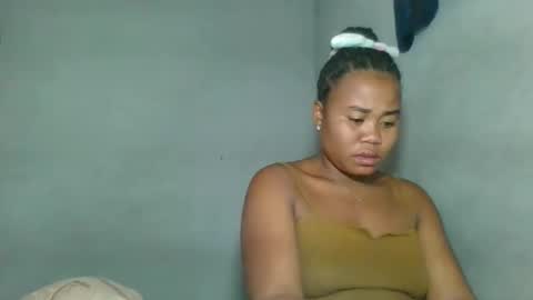 Snapshot of louane98 chatting on March 24, 2026, 7:24 am louane98 online show from March 24, 2026, 7:24 am