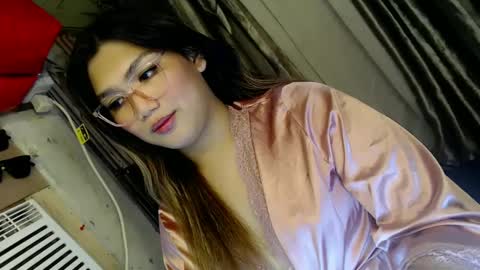 Sweet   online show from February 24, 2025, 2:51 am