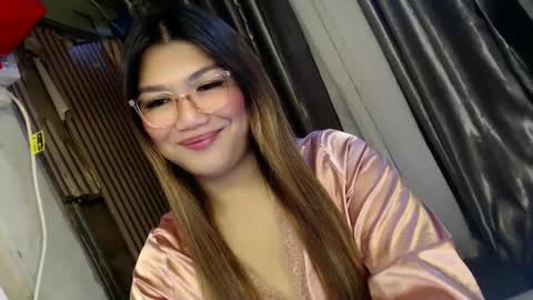 Sweet   online show from March 3, 2025, 6:55 pm