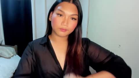 Sweet   online show from November 10, 2025, 1:15 am