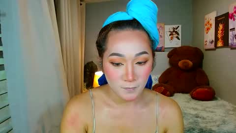 Snapshot of louie_sexy chatting on January 3, 2025, 7:27 am Cathy online show from January 3, 2025, 7:27 am