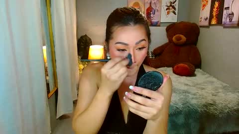 Snapshot of louie_sexy chatting on January 17, 2025, 11:38 am Cathy online show from January 17, 2025, 11:38 am