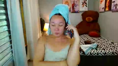 Snapshot of louie_sexy chatting on January 27, 2025, 4:41 am Cathy online show from January 27, 2025, 4:41 am