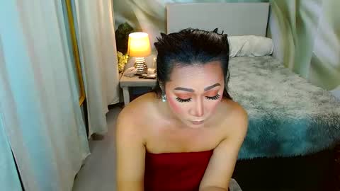 Snapshot of louie_sexy chatting on February 27, 2025, 3:48 pm Cathy online show from February 27, 2025, 3:48 pm