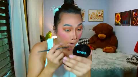 Snapshot of louie_sexy chatting on October 9, 2025, 6:33 am Cathy online show from October 9, 2025, 6:33 am