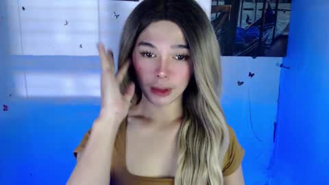 louilalicious online show from February 17, 2025, 1:47 am