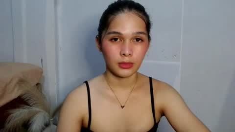 Snapshot of louilalicious chatting on July 2, 2026, 12:22 pm louilalicious online show from July 2, 2026, 12:22 pm