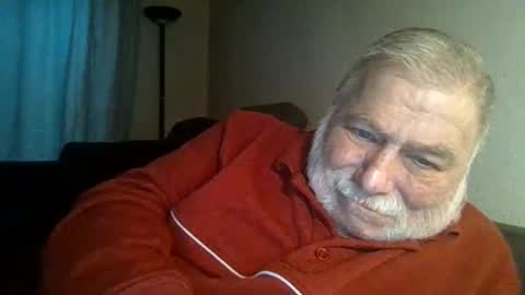louis_chokdee online show from December 2, 2024, 3:47 pm