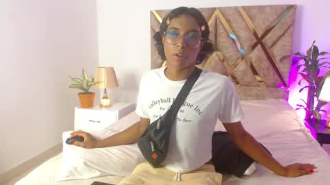 Louis Valdz online show from December 12, 2024, 8:53 pm