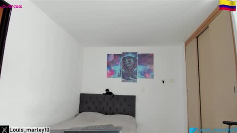 louis_marley_ online show from December 15, 2025, 4:55 pm