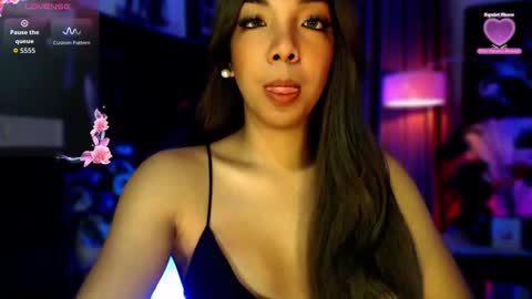 Louisa online show from October 24, 2025, 1:46 am