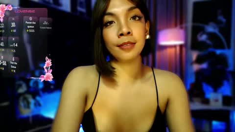 Louisa online show from November 15, 2025, 2:31 am