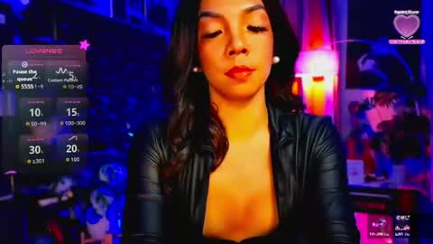 Louisa online show from July 3, 2026, 2:51 am
