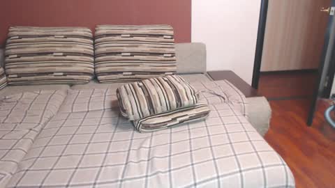 Louise Love online show from December 13, 2024, 12:39 pm