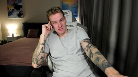 Louis  online show from December 17, 2024, 10:32 pm