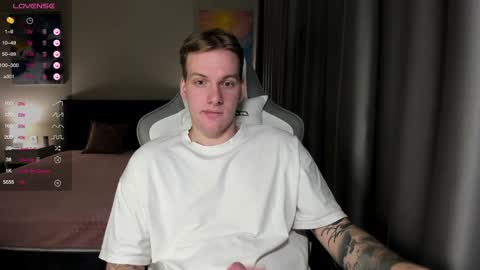 Louis  online show from December 26, 2024, 4:58 pm