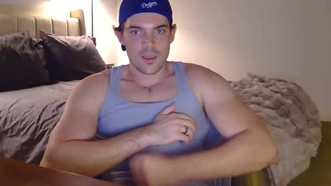 Snapshot of louisvalmer chatting on March 2, 2026, 7:15 am Louis Valmer online show from March 2, 2026, 7:15 am