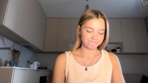 Eliza online show from April 10, 2026, 1:16 pm