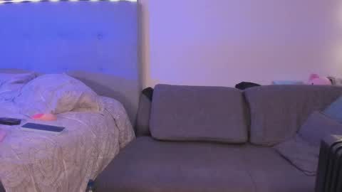 Lourrein Stoun   Independiente online show from February 3, 2026, 4:10 am