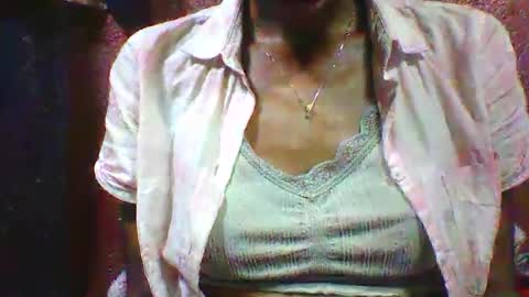 Snapshot of lovaelisa chatting on October 10, 2025, 5:50 am lovaelisa online show from October 10, 2025, 5:50 am